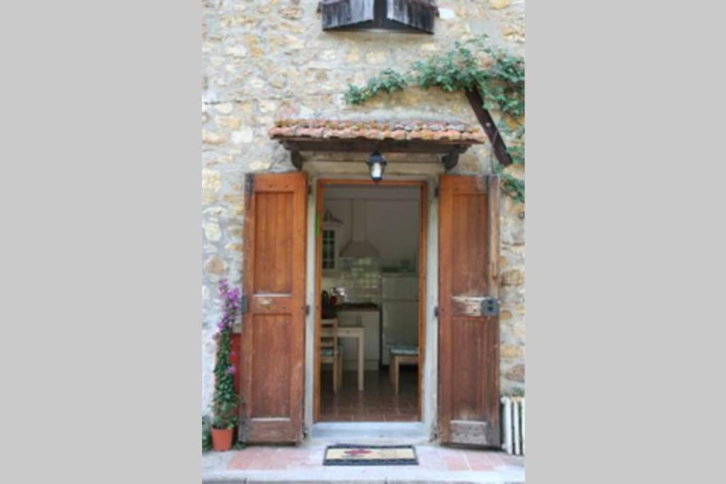 Apartamento Casa La Torre Un Castello Alle Porte Di Firenze Florencia
