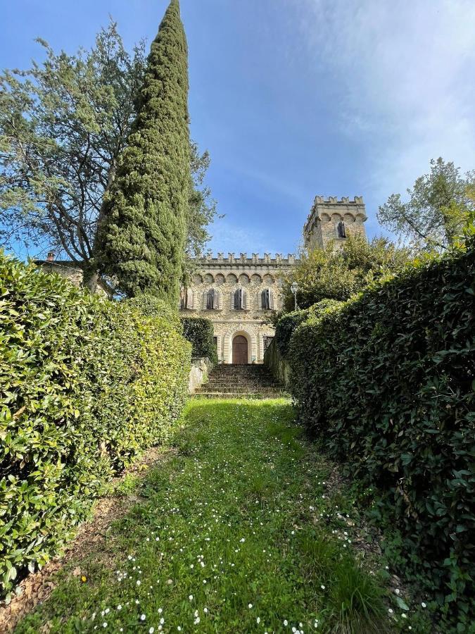Apartamento Casa La Torre Un Castello Alle Porte Di Firenze *