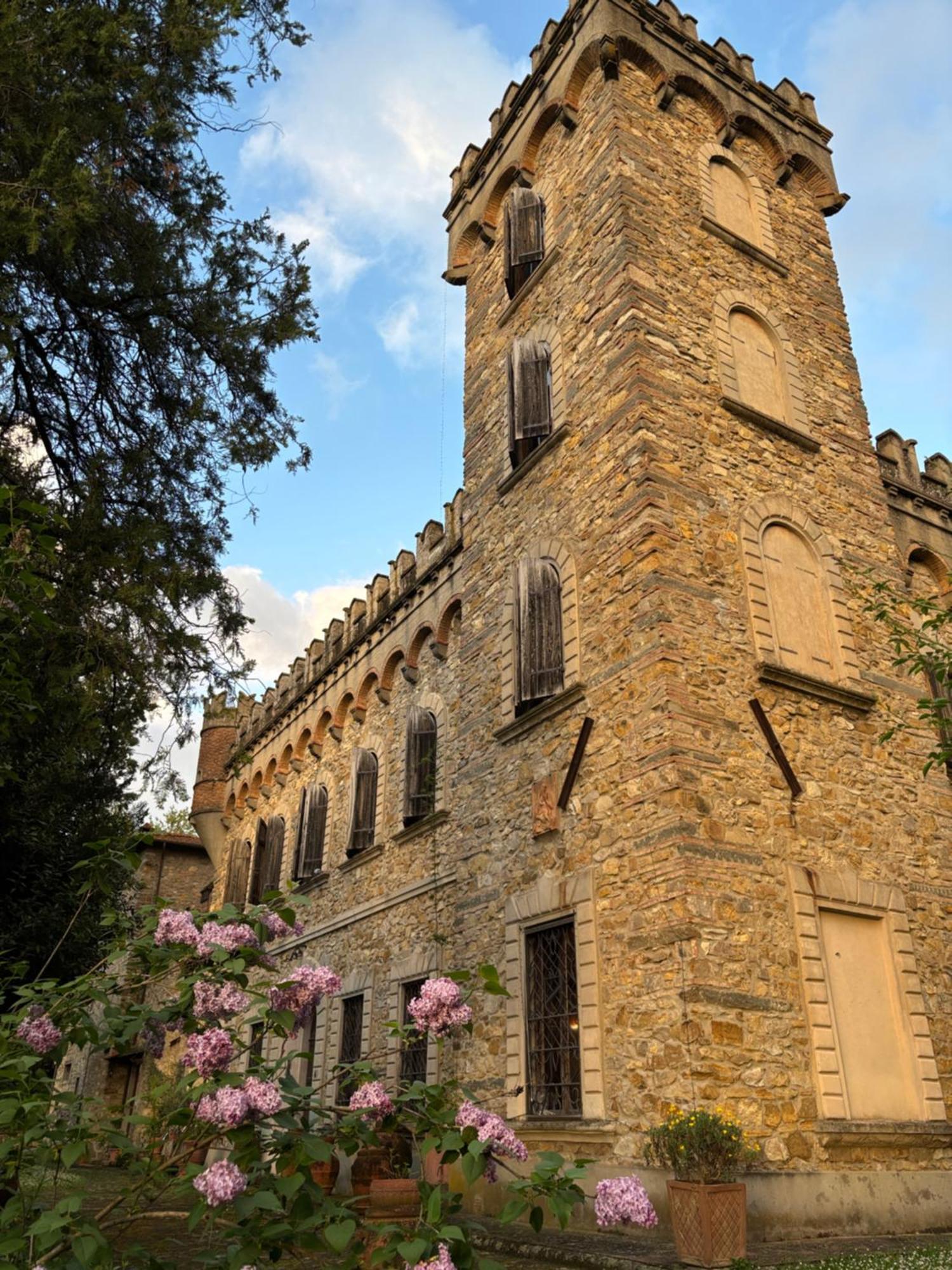 Apartamento Casa La Torre Un Castello Alle Porte Di